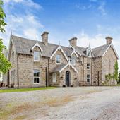 Muckrach Country House