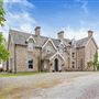 Muckrach Country House
