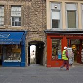 Advocate's Close