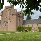 Crathes Castle & Garden