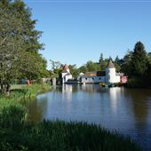 Craigtoun Park and Dutch Village
