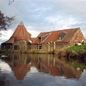 Preston Mill and Phantassie Doocot
