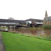 River Irvine & Walkway