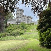 Dunimarle Castle