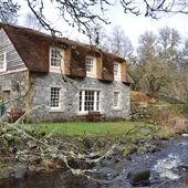 Craigengillan Thatched Cottage