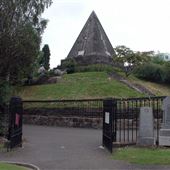 Ladies' Rock & Star Pyramid