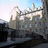Milne's Court
